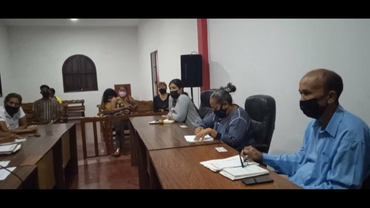MRTcentrooccide's tweet photo. Mesas de trabajo #02 Comisión Permanente de Ejidos junto al personal de @AlcaldBruzual atendieron solicitud de representantes del sector Riberas de Cuamaripa II Santa Barbara y UBCH
#LegislamosParaTi 
@JLeonYara
@CleyOficial2021 https://t.co/OuUT4fFSZn