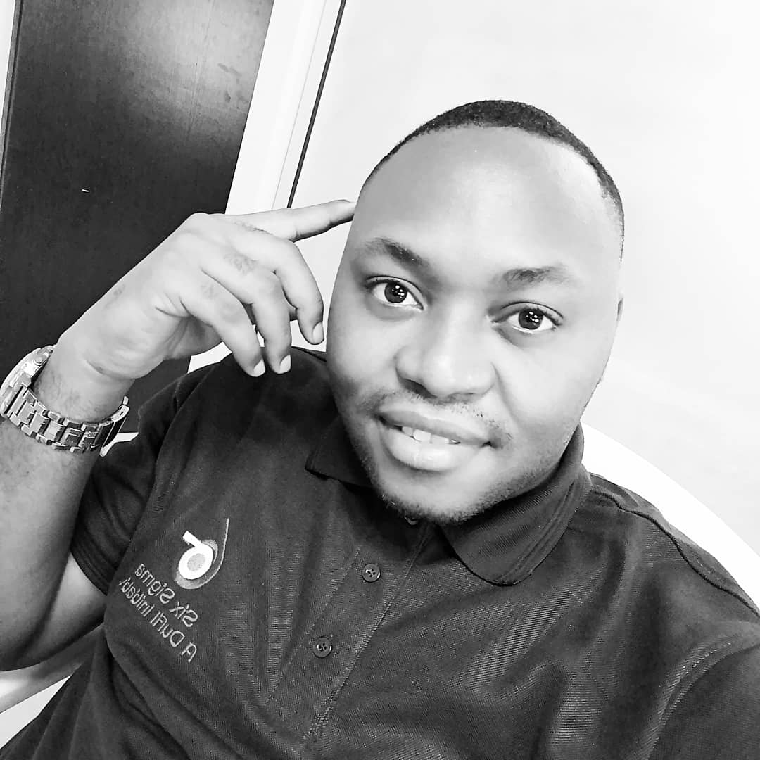 TCWanyanwu's tweet photo. Oh Lord Jesus... ,
You are Beautiful... ,
Your face is all I seek... ,
When your eyes are on this child of yours... ,
Your Grace abounds to me!!!
#EarlyMorningInspiration
#ThankGodItsFriday #TGIF
#WanyanwuTheWriter https://t.co/vktIL5xfzz