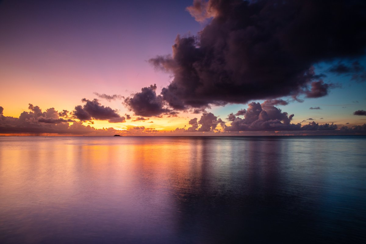 NatGeoTravellerIndia (@ngtindia) on Twitter photo In #Antigua and #Barbuda, Caribbean landscapes, reggae vibes and tropical rum take over. <a href="/JeremyPFlint/">Jeremy Flint</a> captures an incredible #sunset where the sky’s palette reflects in the mirroring ocean, that glistens with incredible hues of pink and blue before fading into darkness. In #Antigua and #Barbuda, Caribbean landscapes, reggae vibes and tropical rum take over. <a href="/JeremyPFlint/">Jeremy Flint</a> captures an incredible #sunset where the sky’s palette reflects in the mirroring ocean, that glistens with incredible hues of pink and blue before fading into darkness.