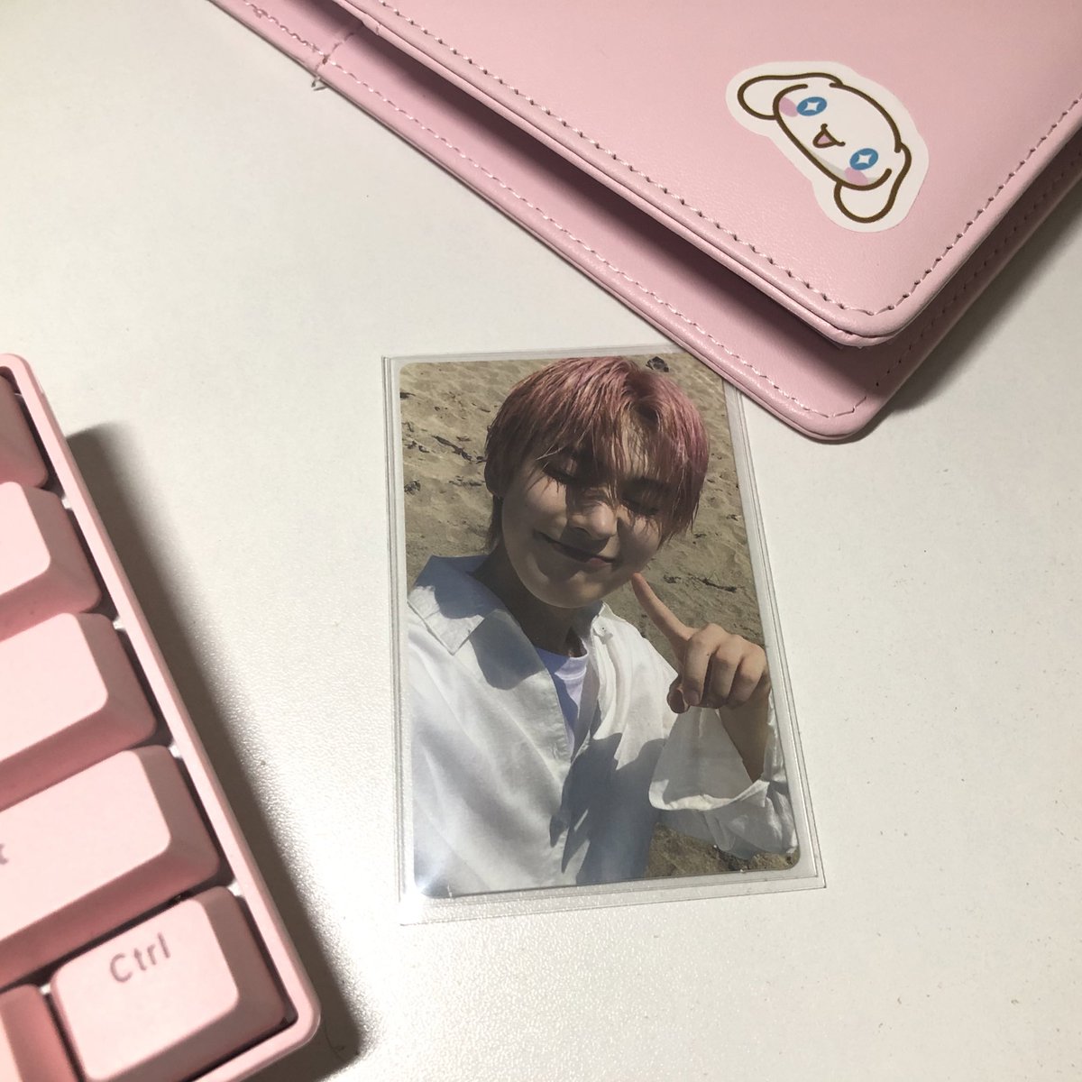 ksnhauI's tweet photo. ʚ #ksmails ! ɞ
. . . after months of searching and several totgas, sunoo poke cheek finally found its way home😭 naiiyak ako so much grabe sparks niya 😭
tysm yna for packing sunoo safely >< pahirapan mag unbox HAHAHAH to more budols in the future <3 @wonieminer https://t.co/Hl1jQIw2oW