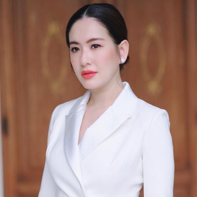 Like7Luck's tweet photo. #NewProfilePic https://t.co/rChqUPrWzE