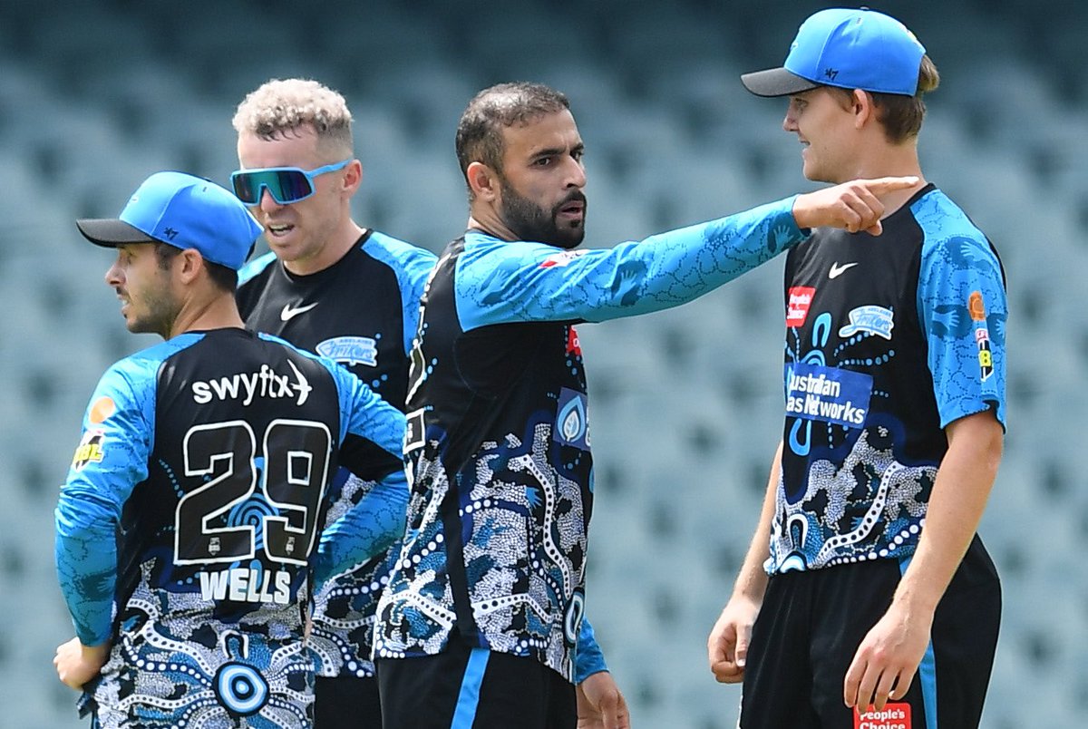 StrikersBBL's tweet photo. An honour and a privilege to wear this design &amp; play for this trophy ✊

#BBL11 #BlueCrew https://t.co/NtkRmoG7xi
