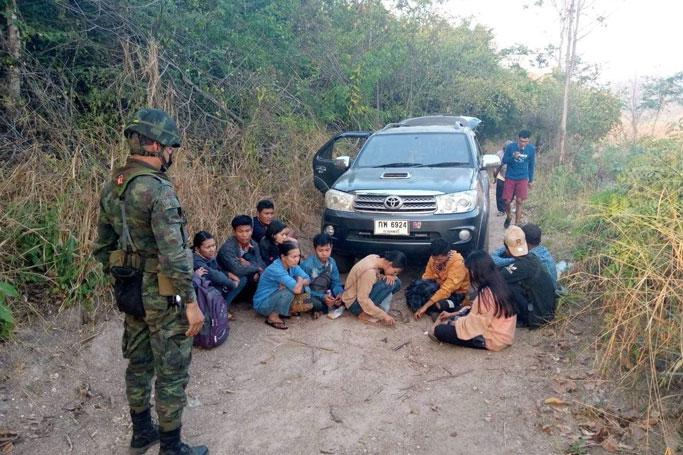 ကုန်းလမ်းနှင့် ရေလမ်းတို့မှ ဝင်ရောက်သည့် မြန်မာ အလုပ်ရှာဖွေသူ ၁၅၀ ကျော်ကို ထိုင်း ဖမ်းဆီး 

Read More
mizzimaburmese.com/article/96457

#mizzimanews