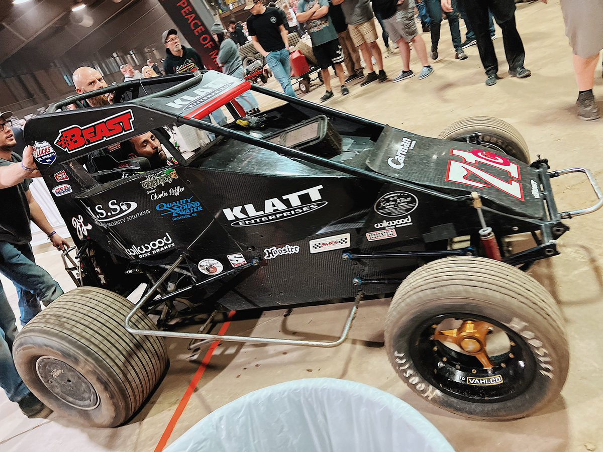 From the D to the C to the B to the A! 👏🏼👏🏼

Damion Gardner took a page out of his teammates (J-Mac’s) book and ran the whole damn soup on Thursday night in the Beast #71G!

𝗗-𝗠𝗮𝗶𝗻: 8th-to-2nd 
𝗖-𝗠𝗮𝗶𝗻: 12th-to-4th
𝗕-𝗠𝗮𝗶𝗻: 16th-to-3rd
𝗔-𝗠𝗮𝗶𝗻: Starts 21st