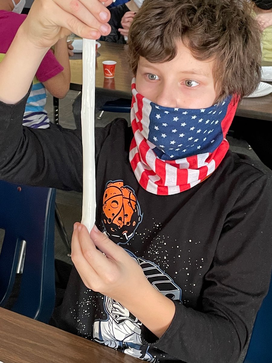 MissLansdon's tweet photo. Today students learned about chemical reactions with 
@MysterySci
 
We mixed substances and watched them fizz, bubble, clump, and become goop. Loved seeing this group so engaged! 
@RStar512 https://t.co/2eU2fEimPE