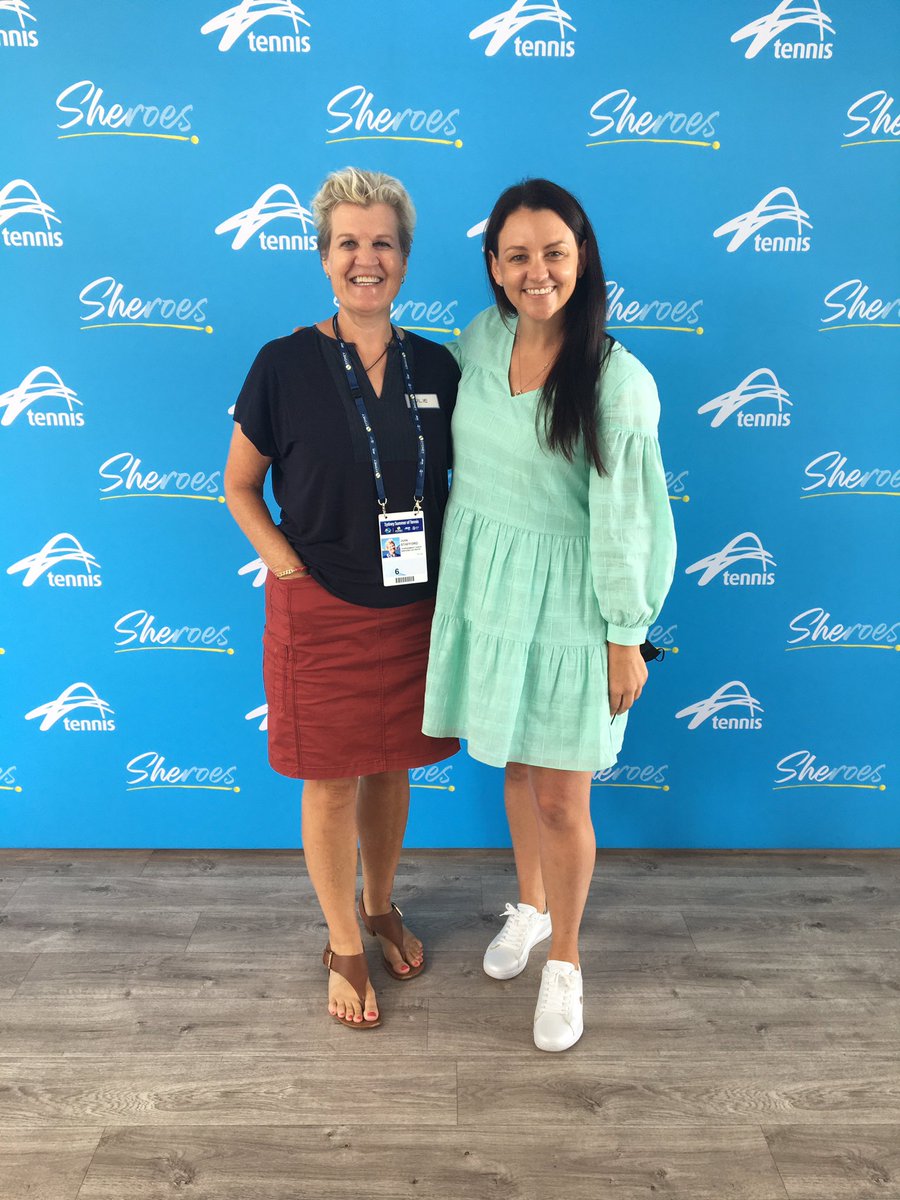 Super honored to share ideas with #tennissheroes <a href="/Tennis_NSW/">Tennis NSW</a> about the work <a href="/CricketNSW/">Cricket NSW</a> has done to engage women and girls! Thanks @belindaclark134 for the intro #StrongerTogether <a href="/caseydellacqua/">Casey Dellacqua OLY</a>