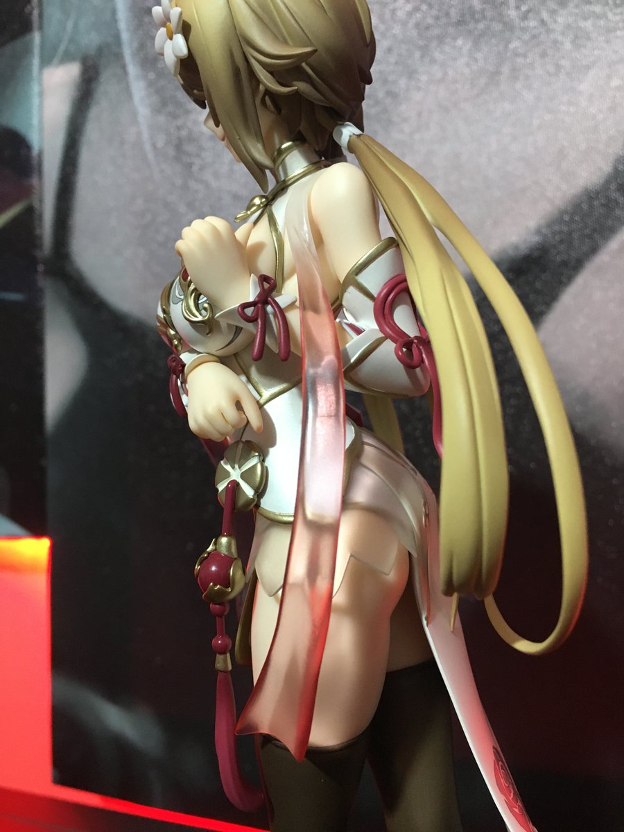 Zeref03's tweet photo. Rita Maid of Celestia Figurine. AVISO: Antojación bajo su propio riesgo🥵 https://t.co/1KiqWM53Lz