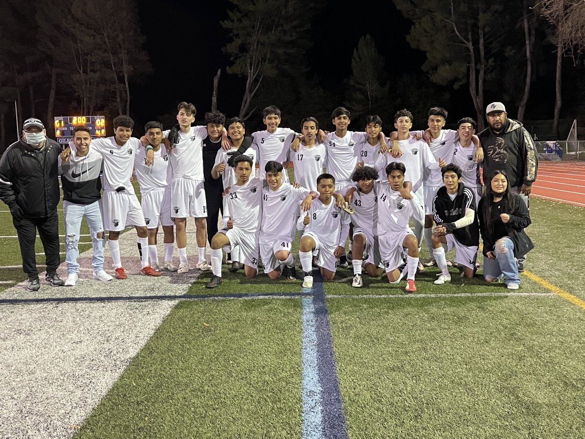 PVHS Athletics (@grizz_athletics) on Twitter photo After a 2-2 tie on Monday to open league play vs Monterey, boys β½οΈ gets the 2-1 win at Gilroy! Nice work Grizzlies! #PVNation <a href="/jmreyes831/">ππ¦ππ ππππ¦ππ βππͺππ€ ππ£.</a> <a href="/Jim_Seimas/">Jim Seimas</a> <a href="/AsbPajarovalley/">PajaroValley_ASB</a> <a href="/MBayPreps/">Monterey Bay Preps</a> After a 2-2 tie on Monday to open league play vs Monterey, boys β½οΈ gets the 2-1 win at Gilroy! Nice work Grizzlies! #PVNation <a href="/jmreyes831/">ππ¦ππ ππππ¦ππ βππͺππ€ ππ£.</a> <a href="/Jim_Seimas/">Jim Seimas</a> <a href="/AsbPajarovalley/">PajaroValley_ASB</a> <a href="/MBayPreps/">Monterey Bay Preps</a>