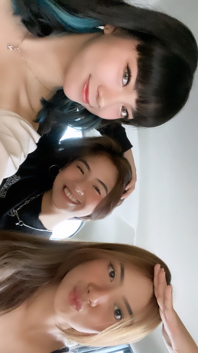starbeofficial's tweet photo. lg pd ngapain?? have a nice day SkyBe!! ✨💜 https://t.co/0ifdOklqlX