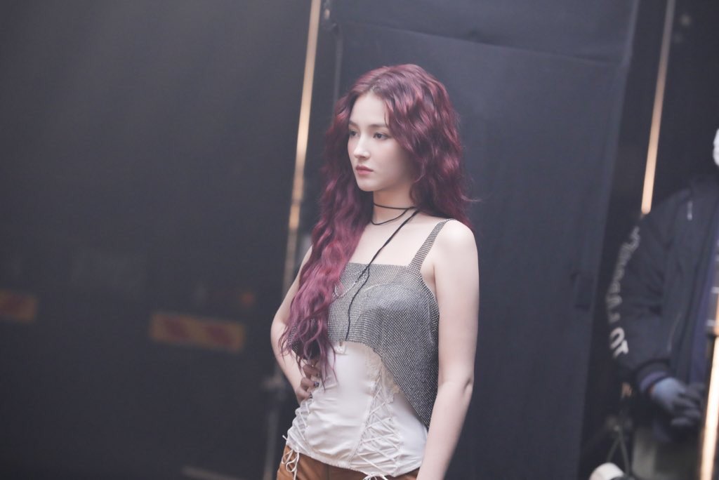 #NANCY behind the scenes of #YUMMYUMMYLOVE 

#MOMOLAND_YYL #MOMOLAND_IS_BACK #모모랜드 #MOMOLANDxNATTI #MOMOLAND