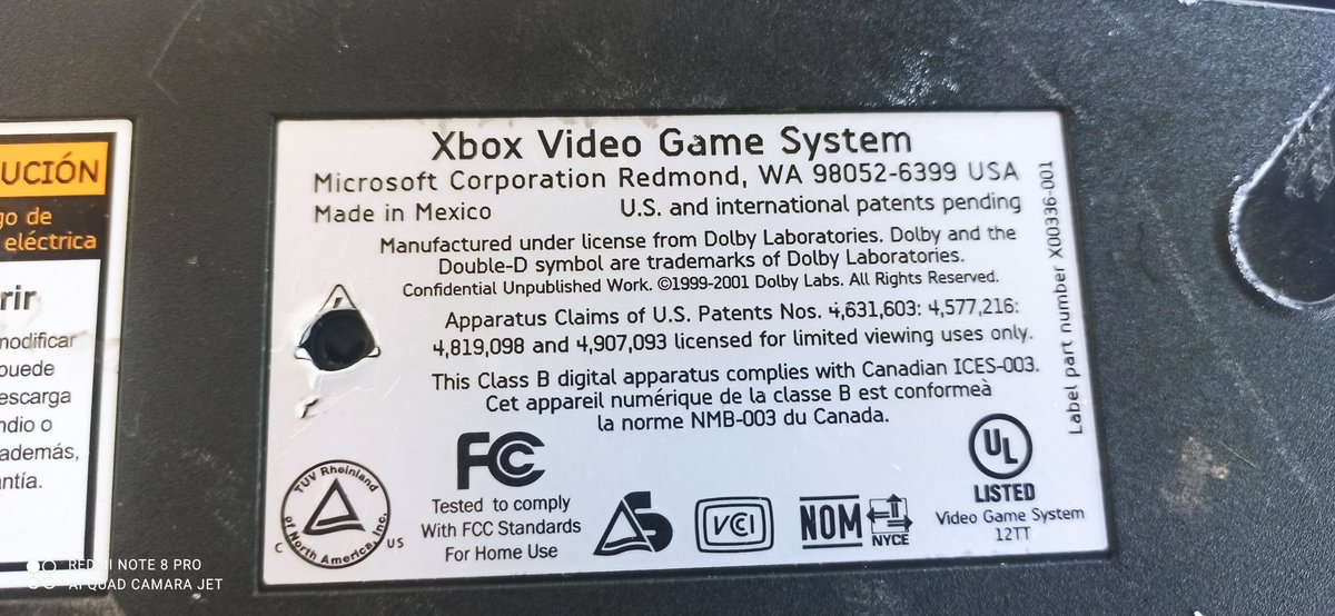 JoseETutorials's tweet photo. Me acabo de percatar de algo interesante, hoy estaba buscando todos mis #Xbox clásicos y de los 34 que tengo funcionales si 34 + 12 dañados los mas viejos todos son echos en Mexico y todos con 0 fallas y en buen estado. Bien echo #flextronics Mexico 👍🏼
#Xboxclásica https://t.co/GmGwGb8uGs