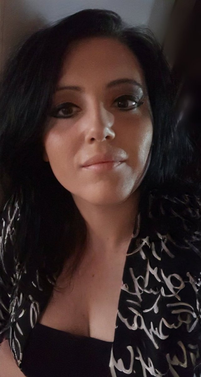 Luciana Sabina  tweet media