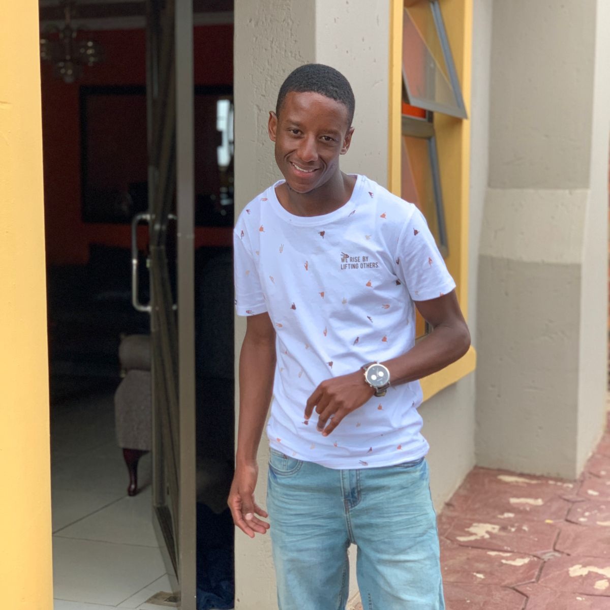 Christo58628747's tweet photo. #NewProfilePic https://t.co/J6NliEgMMM