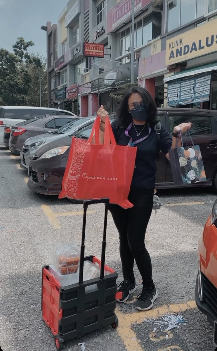 aikamikaa's tweet photo. Delivery with charges ya. Ikut kawasan. Kami di @MyBktJelutong @BJelutong , Shah Alam.

https://t.co/5Gg1swt7hb https://t.co/2Y1dZVMf5Q