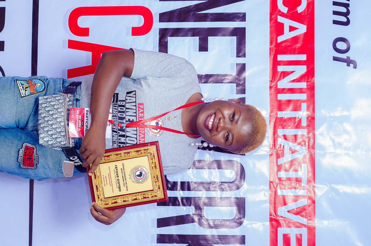 YAVNETWORK's tweet photo. At the las Boot camp, a few exceptional people were honoured for their contributions to the Society. https://t.co/RidPr6WyPb