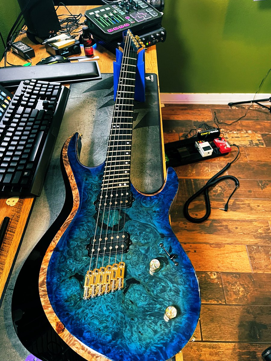 String change day !