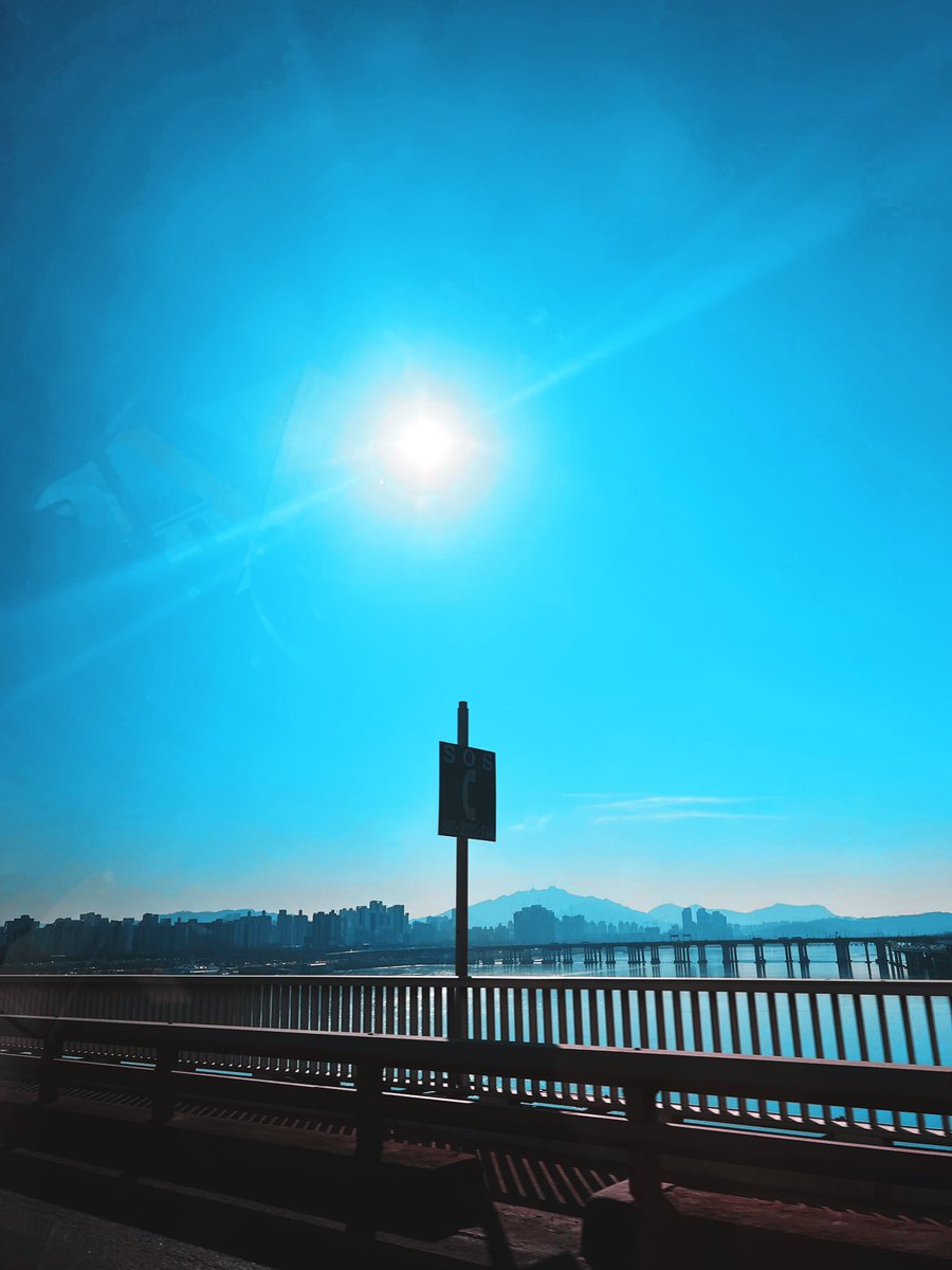 BamBam1A's tweet image. I'M OUT!!!!!!!!
IS SHOW TIME🔥