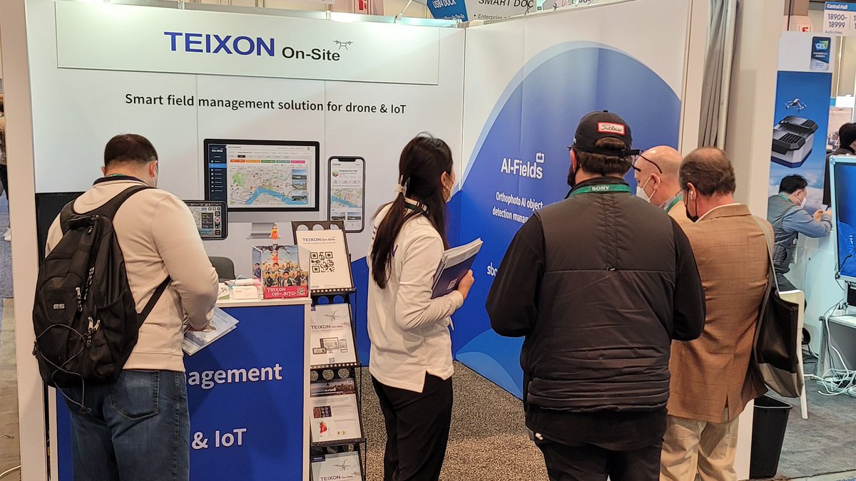 TEIXON2's tweet photo. We finished our exhibition on CES2022 successfully.
It was a great time to show our service and we were very happy that many companies are interested in our service and look forward to meeting further! 

#TEIXON #CES2022 #task #management #solution #software #drone #IoT https://t.co/O9F11b7q67