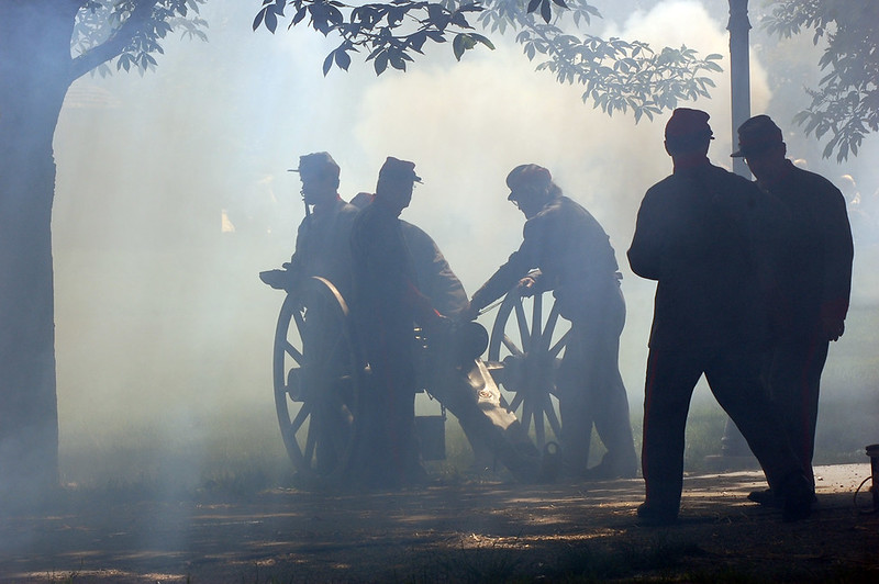 SeattleSgs's tweet photo. Virtual Sundays: Something Old, Something New  
with host Jill Morelli
"Civil War Pensions: Union and Confederate"
Sunday, January 16
1:00 pm to 2:30 pm
Pre-register at https://t.co/TCjRHWyCK4

#seattlegenealogicalsociety #genealogyresearch #genealogy #familyhistory https://t.co/H9BZkYVH6P