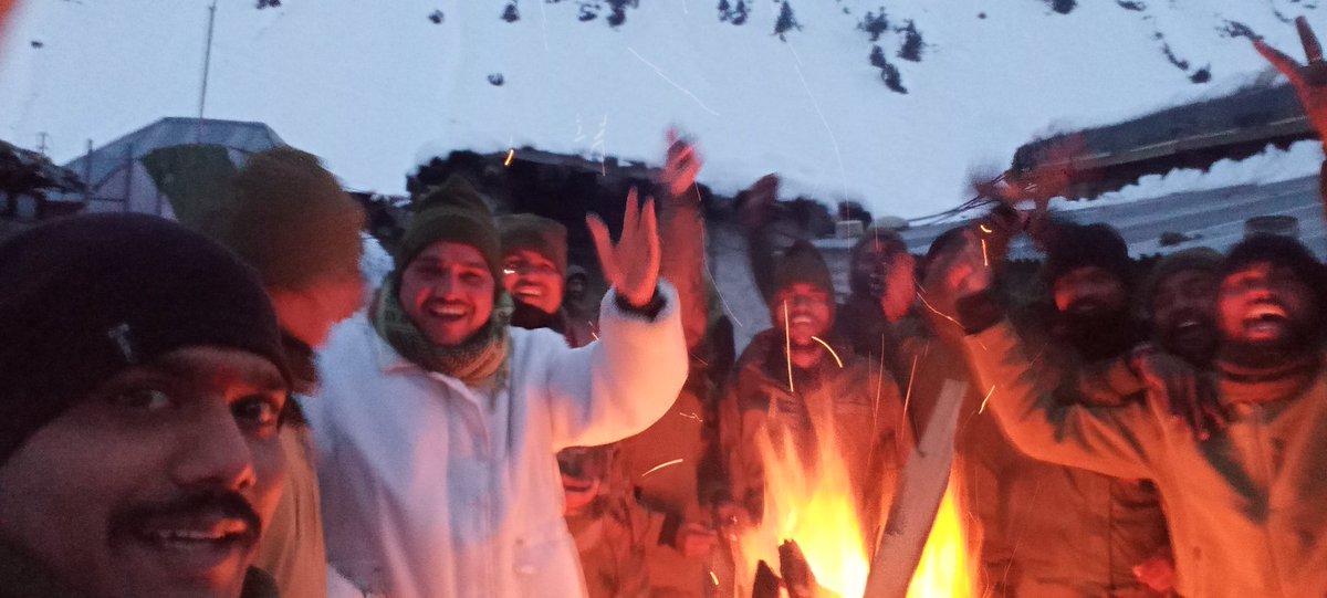 Prashan32624302's tweet photo. #sofiekashmir https://t.co/drASXpSEXg