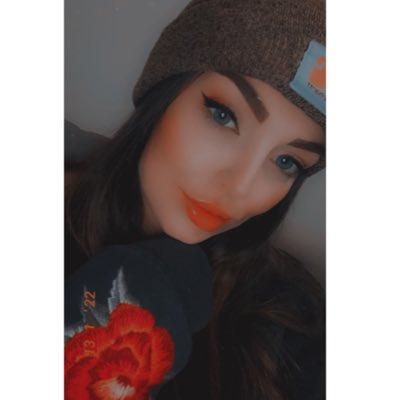 Cupcakebutt44's tweet photo. #NewProfilePic https://t.co/GW5NyBB0SI