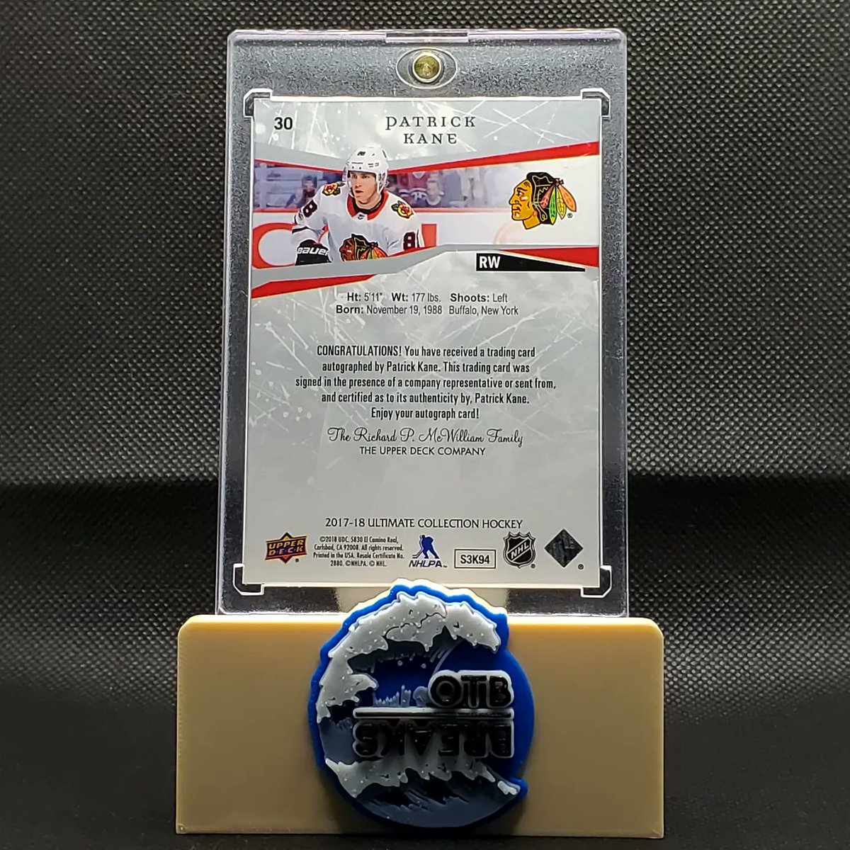 OTB_Breaks's tweet photo. A big power play goal to end the 13 game drought. That's what I call a take.

#Showtime 🎬
#PatrickKane 
#ChicagoBlackhawks 
#Autographed
#whodoyoucollect https://t.co/t2OxHJl0yi