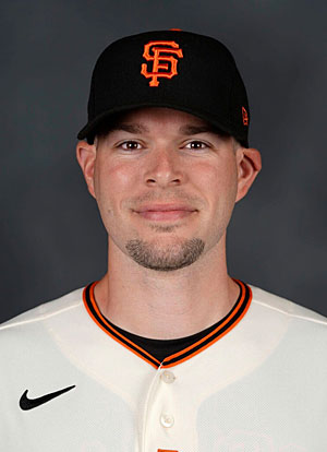 ANewAnglePod's tweet photo. This week’s guest is Dustin Lind, Director of Hitting and the Assistant Hitting Coach for the @SFGiants. Dustin is a UM grad and we’re grateful to chat with him in the off season during a visit to his home state of Montana.
#anewangle 
https://t.co/ovTgwkyYvz https://t.co/jQMeucaIVp