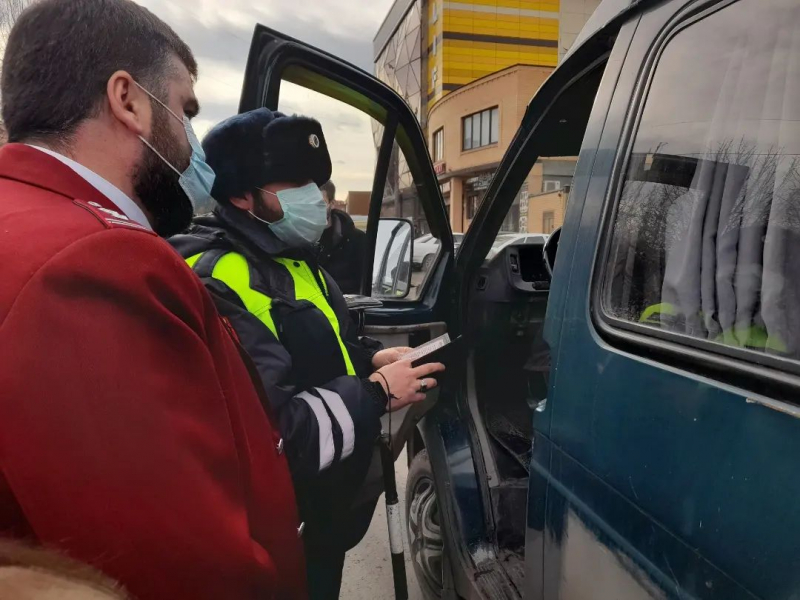 MVD_RI's tweet photo. В городе Назрани проведен профилактический рейд по контролю за соблюдением гражданами масочного режима
https://t.co/bppo3DzENK https://t.co/DLPvSd4a3L