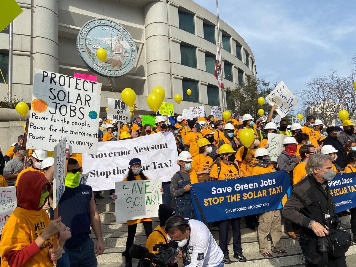 Nitzkin's tweet photo. It was great to represent @SolarCitadel today to support @CALSSA_org and the #solar industry in our fight to protect solar jobs in CA.  #savesolar ⁦@californiapuc
⁩ ⁦ https://t.co/dhycD5AndI