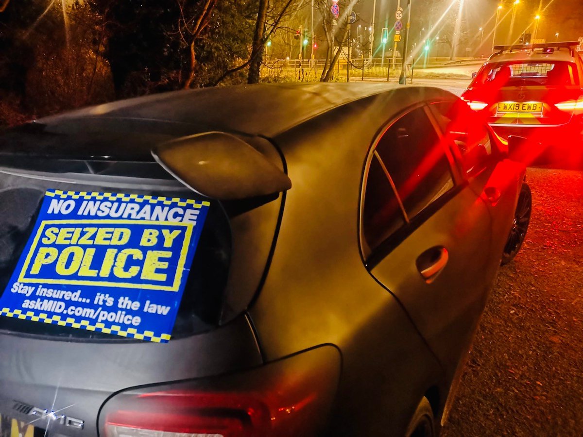 WiltsSpecOps's tweet photo. RPU taking another car off the roads of Wiltshire for the driver who only held a provisional. #someneverLearn #seized https://t.co/lsfopfRmIe