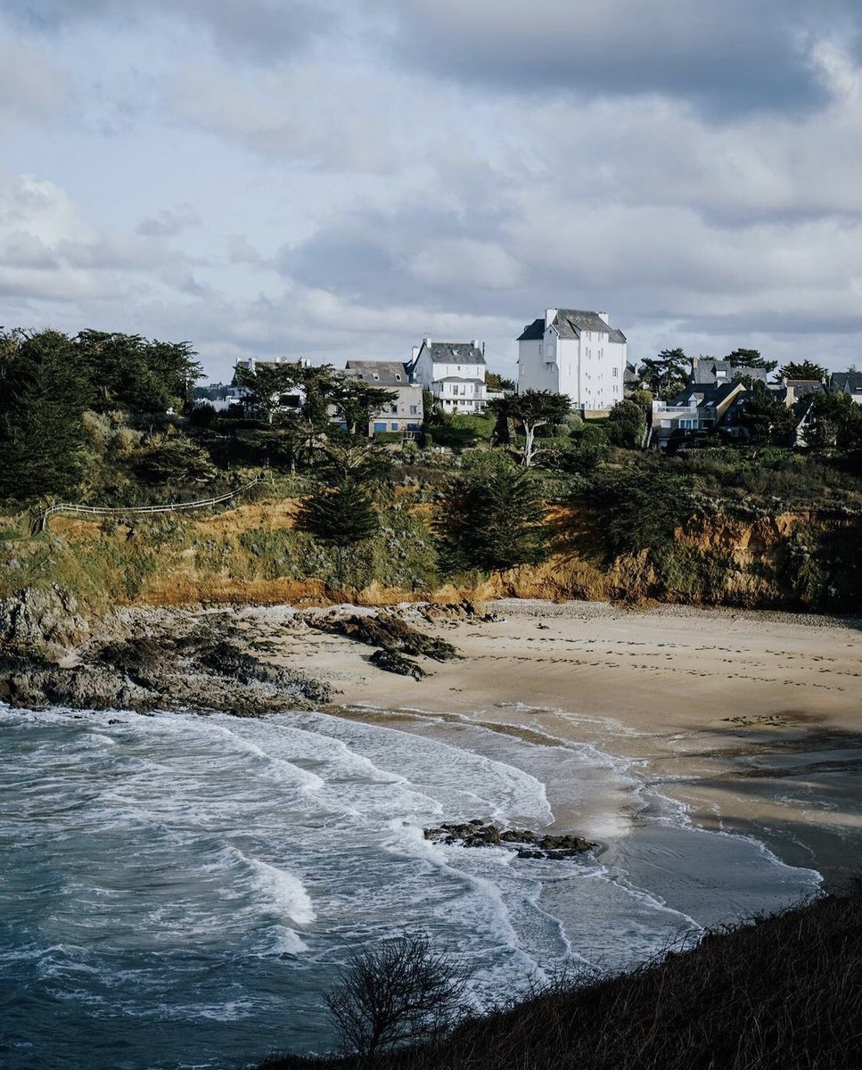 Twello en [PHOTO] 💙 
#MagnifiqueBretagne #PleneufValAndre 

©️V. Le Goff