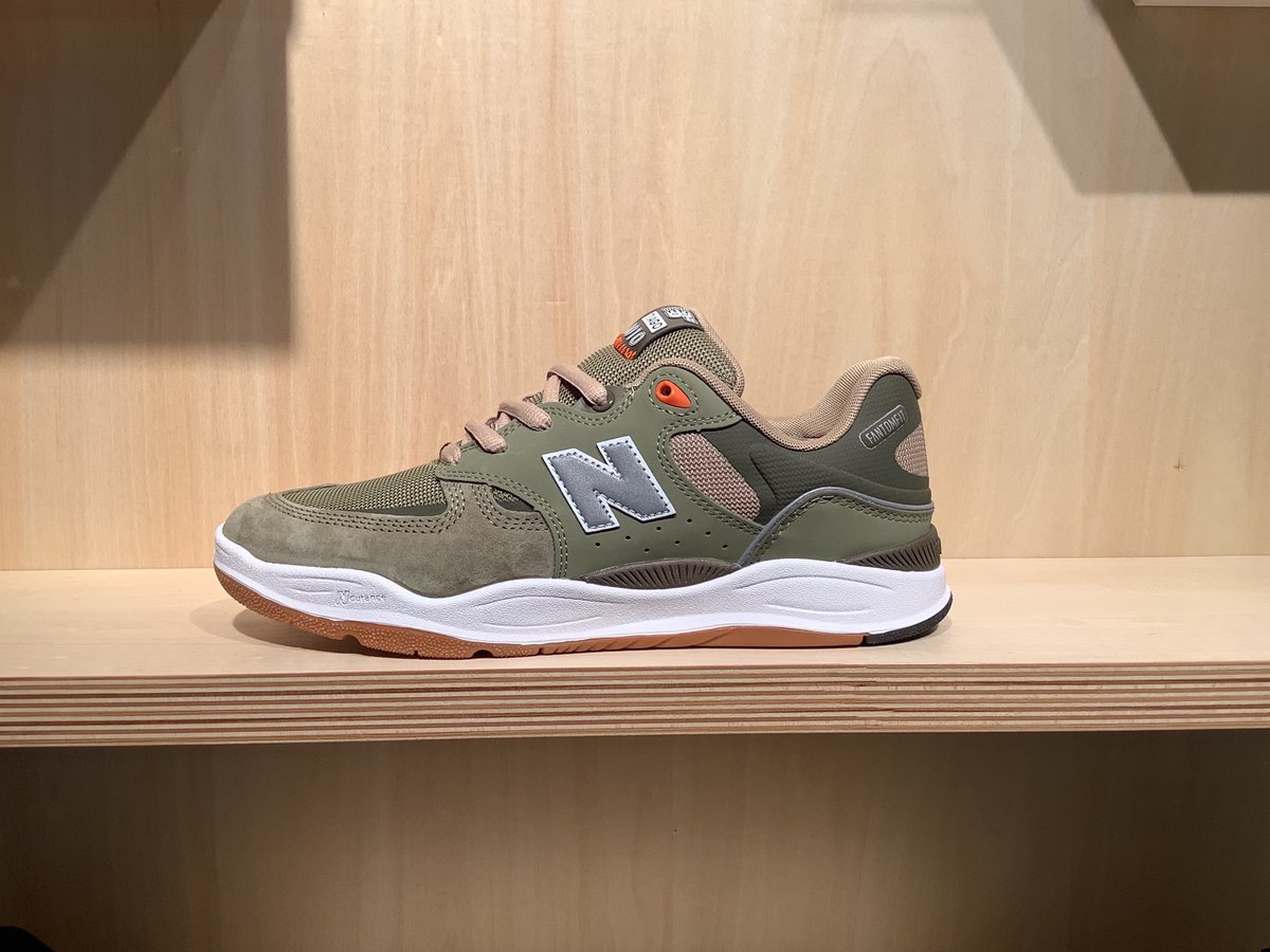 newbalanceOSAKA's tweet photo. < #NB新商品 >
「#NM1010」
COLOR:GM
WIDTH/SIZE:D/26.0-29.0cm
PRICE:16,500円(税込)
1月15日(土)より販売開始
是非この機会に店頭でご覧ください。
#newbalance
#ニューバランス https://t.co/pH06ftBJc3
