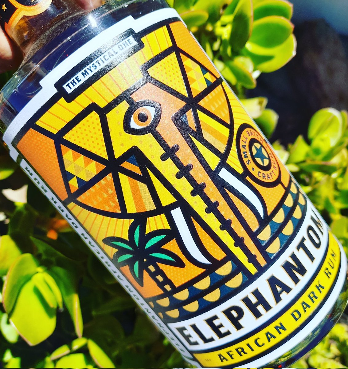 tin_tin_Cpt's tweet photo. This beauty of a #darkrum @elephantomrum #themysticalone an #awardwinner as the best #rum in the country is produced just over the mountain from us and availabe @karoovine #karoovine
#elephantom #elephantomrum is Great in a cocktail or even to be enjoyed on its own! https://t.co/r2pDAE2yFa