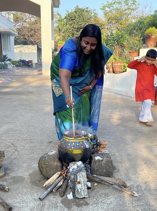 shreya_psingh's tweet photo. Iniya Pongal nalvaazhthukkal... https://t.co/uf0fleForX