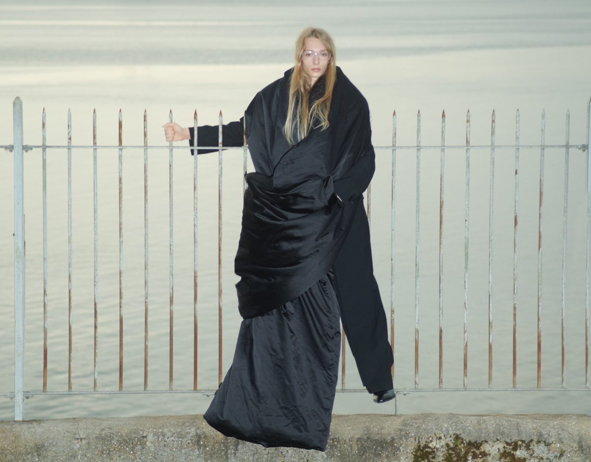 paper_muse's tweet photo. #DoubleMagazine #가을겨울호/ https://t.co/AnWHpYtwb2: BREAKING POINT - Photo #JohnnyDufort, Styling #AkeemSmith
#FW21 #패션사진 #화보 https://t.co/lMzE94ajSB