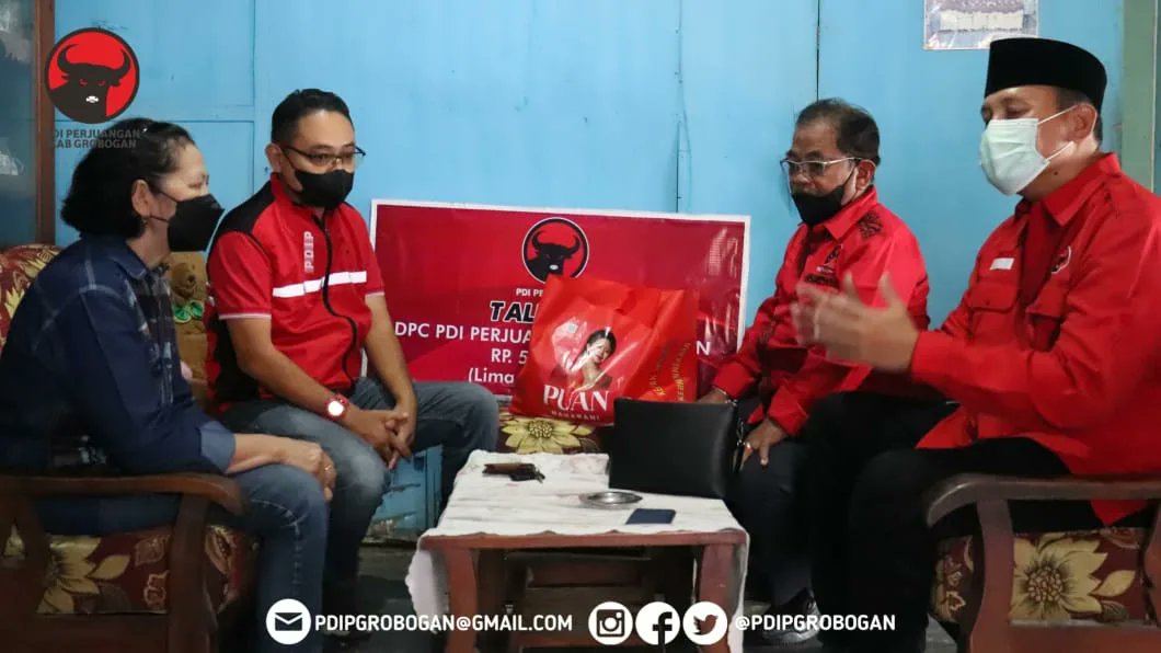 Tali asih kepada sesama guna membantu kader, DPC PDI Perjuangan Grobogan berikan santunan kepada kader yang meninggal akibat Covid 19, semoga bermanfaat serta bisa meringankan beban keluarga

#pdiperjuangan
#grobogan#kader#covid_19
#kader#banteng#taliasih