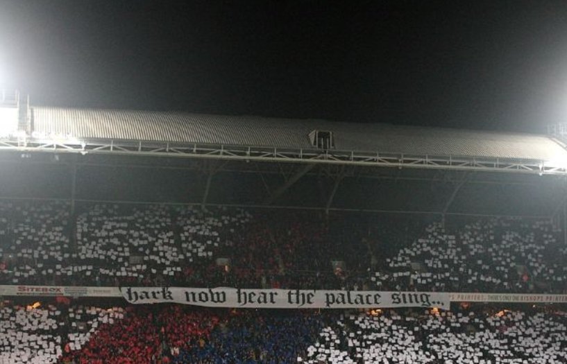 HC15OnTour's tweet photo. Nearly time ..... whatever happens we will be loud &amp; proud on the South Coast 🔴🔵 https://t.co/fPsxKoXe7R