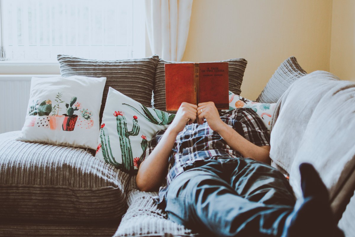 Do you have a book you are itching to read, a favourite author or fancy trying something new? 

Head over to our catalogue or pop into your local library to satisfy that itch! 

Leeds.gov.uk/libraries

(image: this could be you this weekend)
