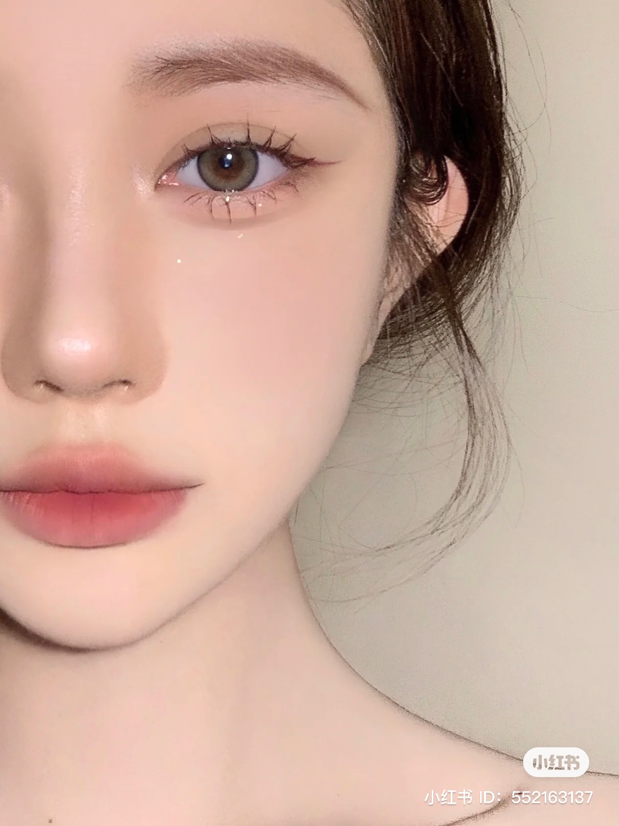 Twitter 上的 秘密 Mimi 中国コスメを1 3日でお届け ふんわりさくらメイク ふんわり発色の桜カラーメイク チークを涙袋にも乗せると うるうる血色感で簡単に上級者っぽいメイクに ナチュラルな雰囲気が美しい 中国メイク 中国コスメ T