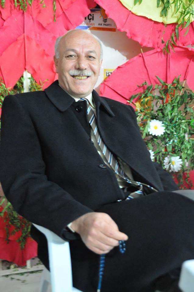 Evim,arsam,malım,mülküm yok diye üzülmüyorum,çünkü biliyorum ki,hikayenin sonunda hepimiz toprak olacağız…