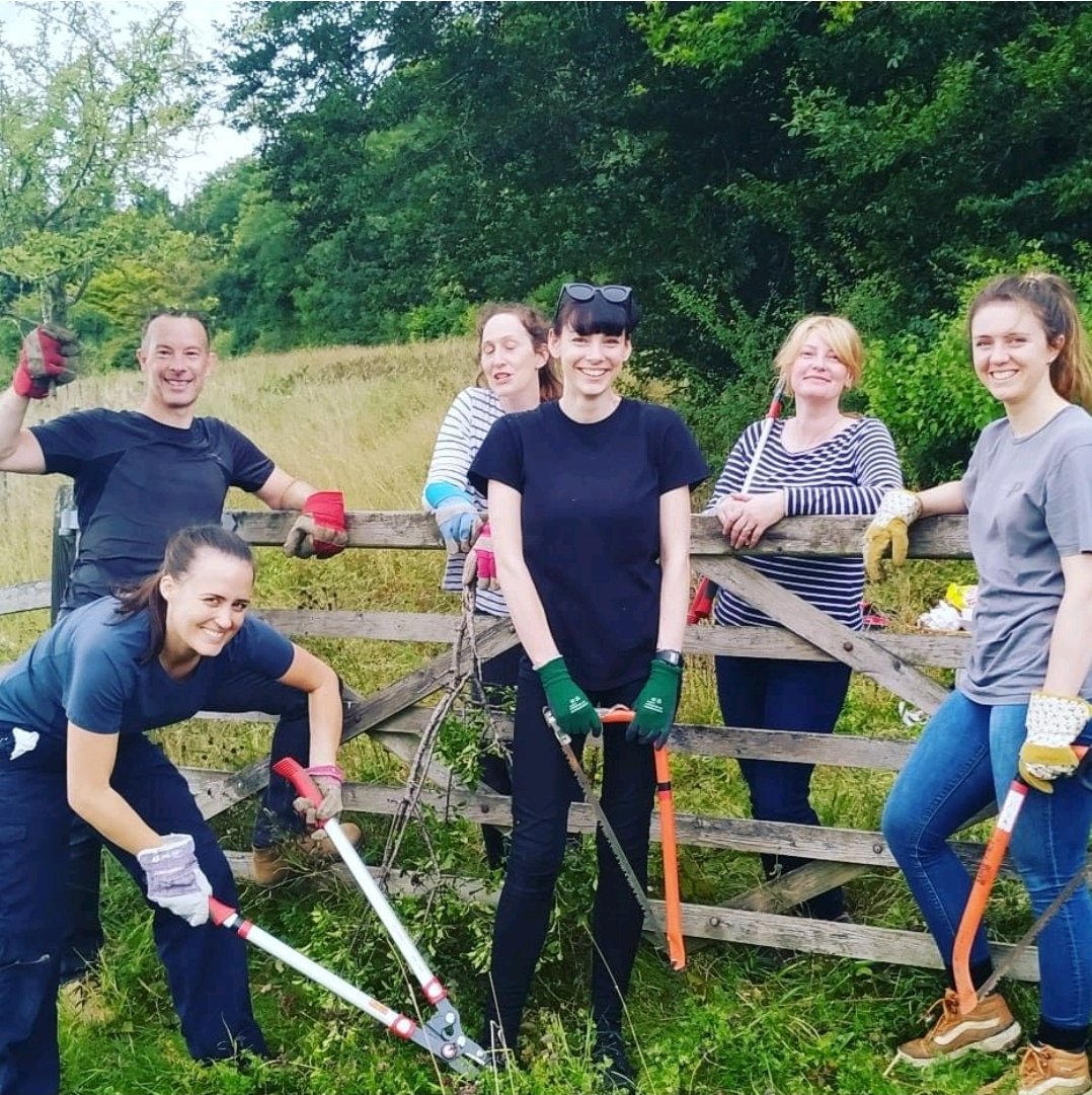 Chalk Cherries and Chairs Team (@chilternsccc) on Twitter photo A <a href="/chilternrangers/">Chiltern Rangers</a> #volunteer working party clearing #scrub at the end of last summer from the #wildflower #margins at #HampdenBottomFarm in @ChilternsAONB
Could this be you in #2022?
#ChilternsChampions
<a href="/HeritageFundUK/">The National Lottery Heritage Fund</a> <a href="/BBOWT/">BBO Wildlife Trust</a>
<a href="/NFUBBO/">NFU Berks, Bucks, Ox</a> <a href="/friends_earth/">Friends of the Earth</a> A <a href="/chilternrangers/">Chiltern Rangers</a> #volunteer working party clearing #scrub at the end of last summer from the #wildflower #margins at #HampdenBottomFarm in @ChilternsAONB
Could this be you in #2022?
#ChilternsChampions
<a href="/HeritageFundUK/">The National Lottery Heritage Fund</a> <a href="/BBOWT/">BBO Wildlife Trust</a>
<a href="/NFUBBO/">NFU Berks, Bucks, Ox</a> <a href="/friends_earth/">Friends of the Earth</a>