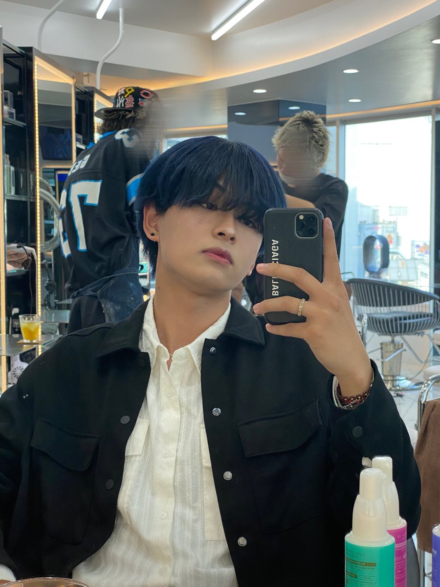 ノーマルカメラで撮ったりい
青髪にしました。

#Blue