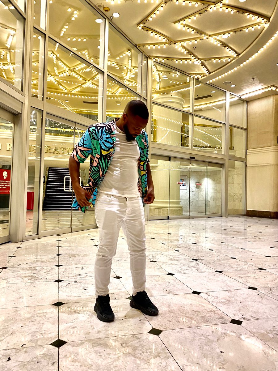 iamdaxman's tweet photo. #vegasbaby https://t.co/13ApZ3EA51