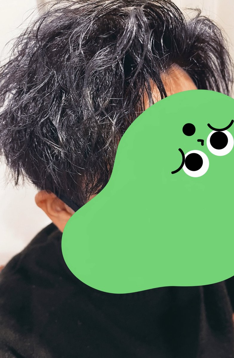 yuukun0815's tweet photo. この前は髪切りすぎたから次はもう少し伸ばして、ツイストスパイラルとスパイラルの混合パーマで、
写真2枚目、3枚目くらいが、目標 #パーマ #濡れセット #COCKGREASE #クックグリース https://t.co/0AWfntxsWU