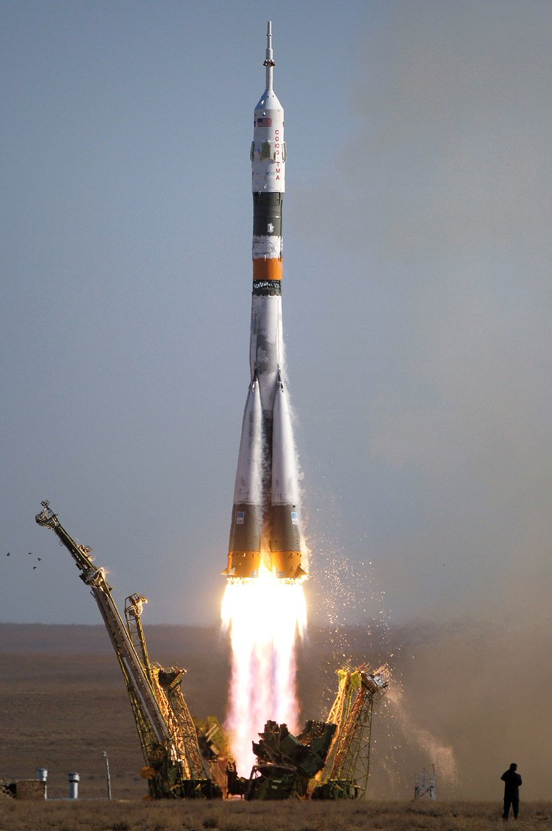 taavetjansen's tweet photo. Invader #24 looks like the launch of the rocket!

https://t.co/T7NvJoiEwL

#nfts #nftart #nftartist #nftcollector   #nftdrop #nftcollectibles #nftrocket https://t.co/jmFsgGJLly