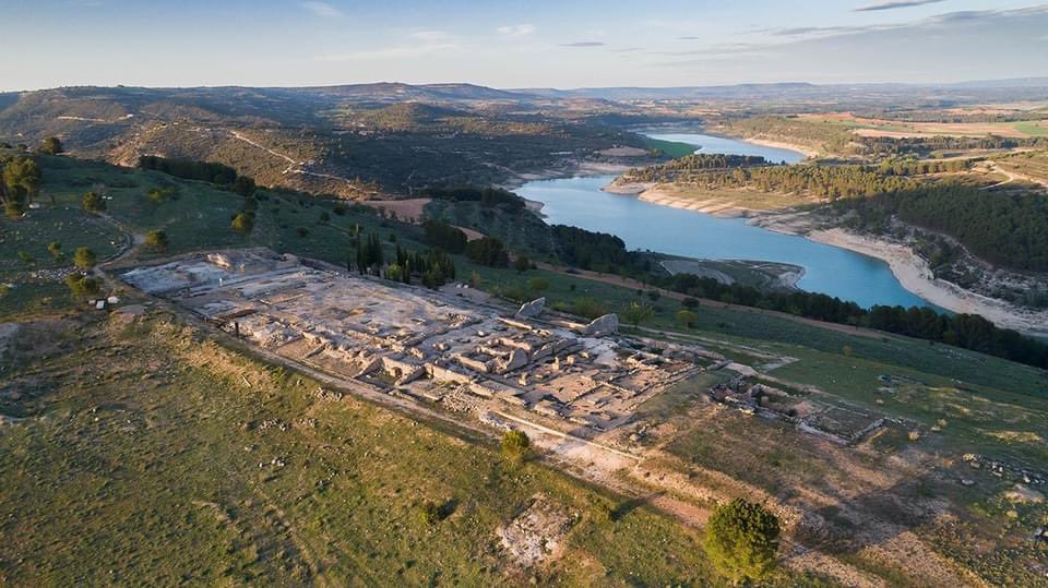 culturaenclm's tweet image. 🆕📢 ❗Atención ❗

La entrada a los Parques, Yacimientos y Monumentos Arqueológicos dependientes del @gobjccm será gratuita durante 2022. 

👦👧 Las reservas para centros educativos debe hacerse a través del correo 👉red.arqueologica.clm@tragsa.es

Más ℹ️ facebook.com/25516893849621…