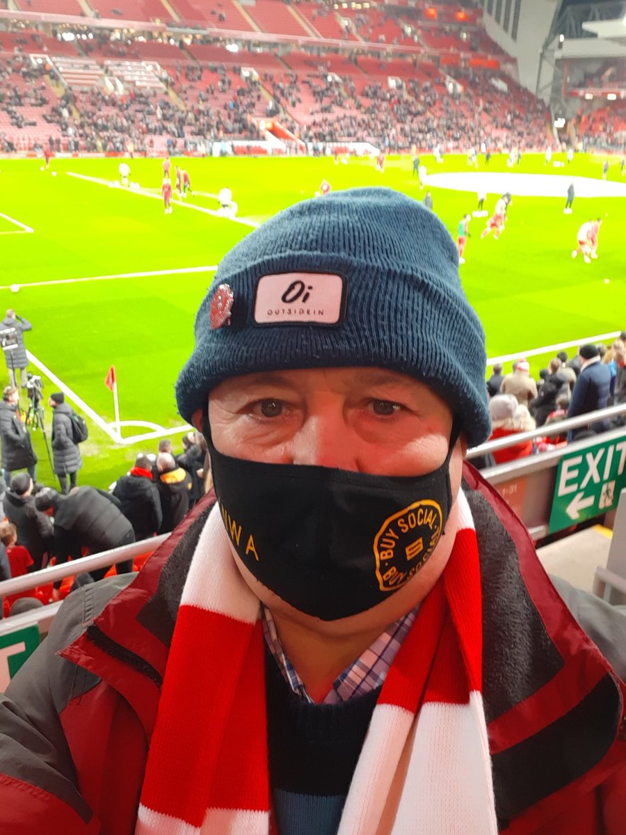 JohnSocEnt's tweet photo. There no denying that it is of course, #RecycleFriday at the McMullans'. However, I've had to delegate that to others as most of the McMullans have been on tour at #Anfield for the 'big match'. https://t.co/pjBbGFl91y