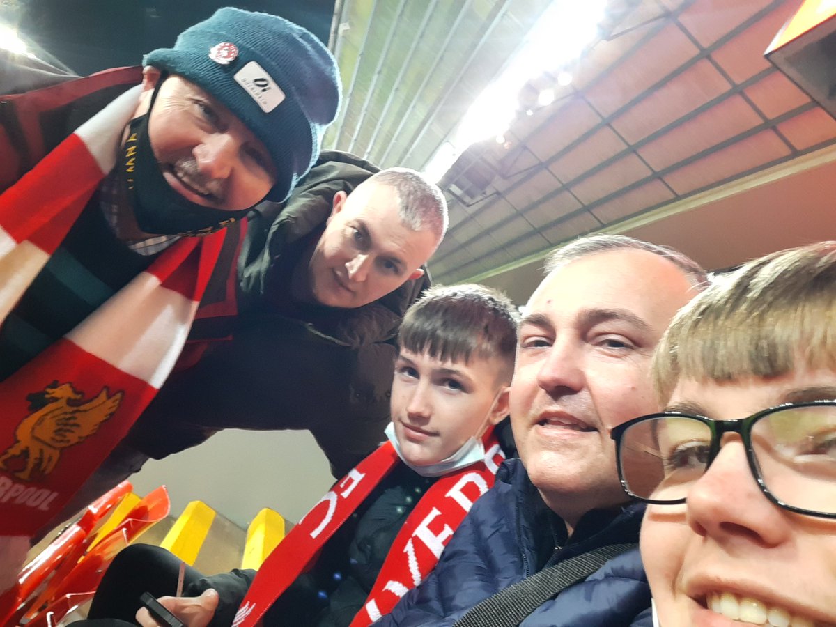 JohnSocEnt's tweet photo. There no denying that it is of course, #RecycleFriday at the McMullans'. However, I've had to delegate that to others as most of the McMullans have been on tour at #Anfield for the 'big match'. https://t.co/pjBbGFl91y
