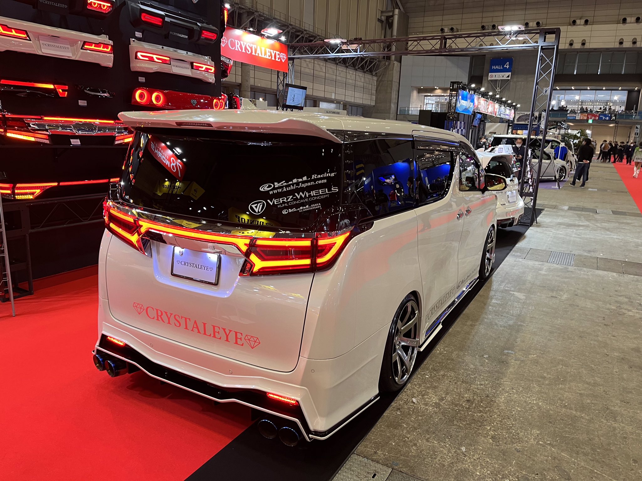 CRYSTALEYE レッドクリアテールランプ CRYSTALEYE レッドクリアテールランプ