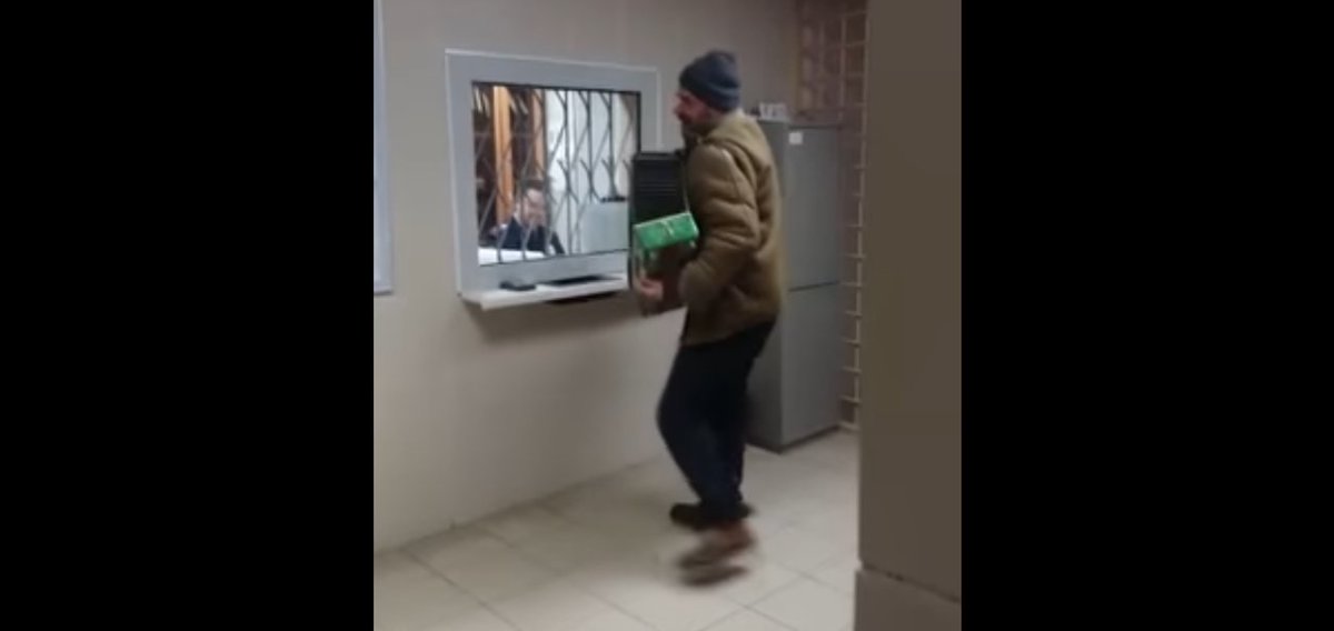 Coldman666_'s tweet photo. интересный факт: не умение играть на музыкальных инструментах может быть полезным
https://t.co/c54H9J4QDN https://t.co/LHZRcouVye